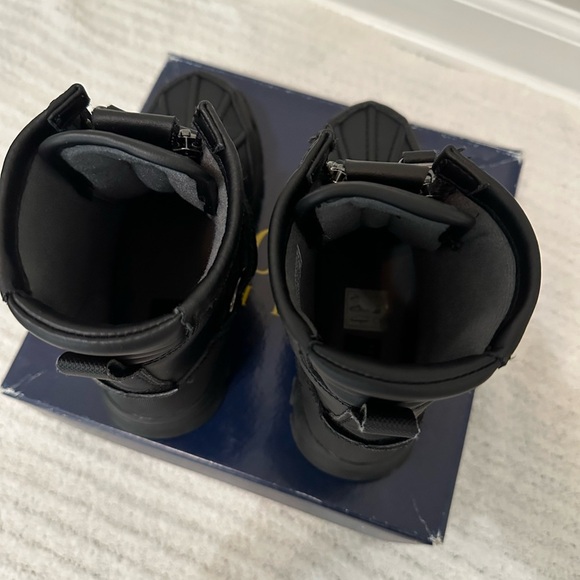NWOT POLO RALPH LAUREN BLACK KIDS CONQUERED HI - Picture 11 of 11